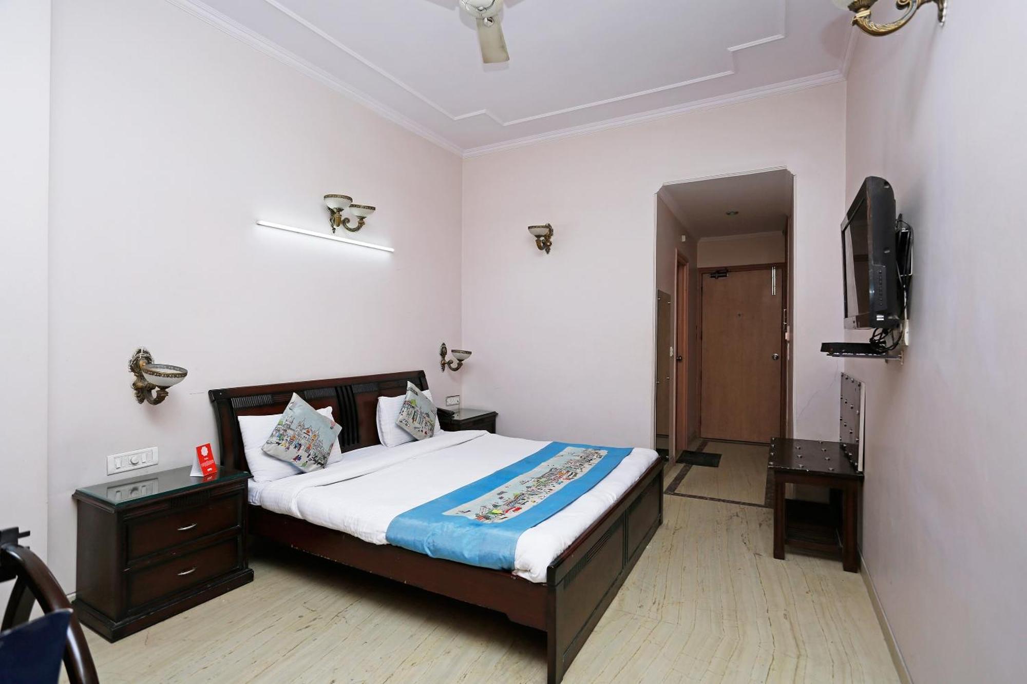 Hotel O Mid Town เดลี ภายนอก รูปภาพ