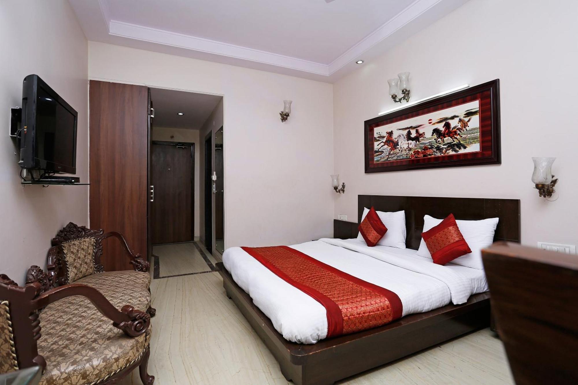 Hotel O Mid Town เดลี ภายนอก รูปภาพ
